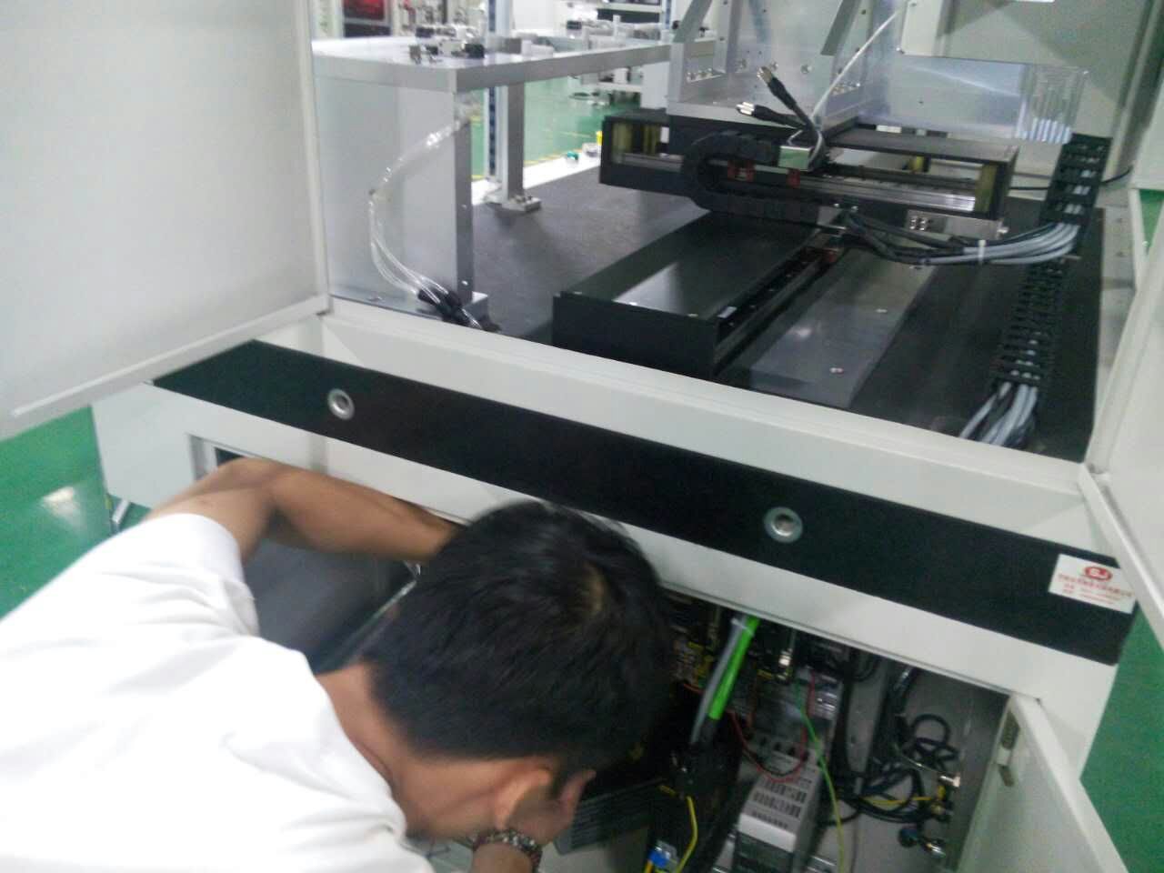 直線電機在激光行業上的完美的解決方案